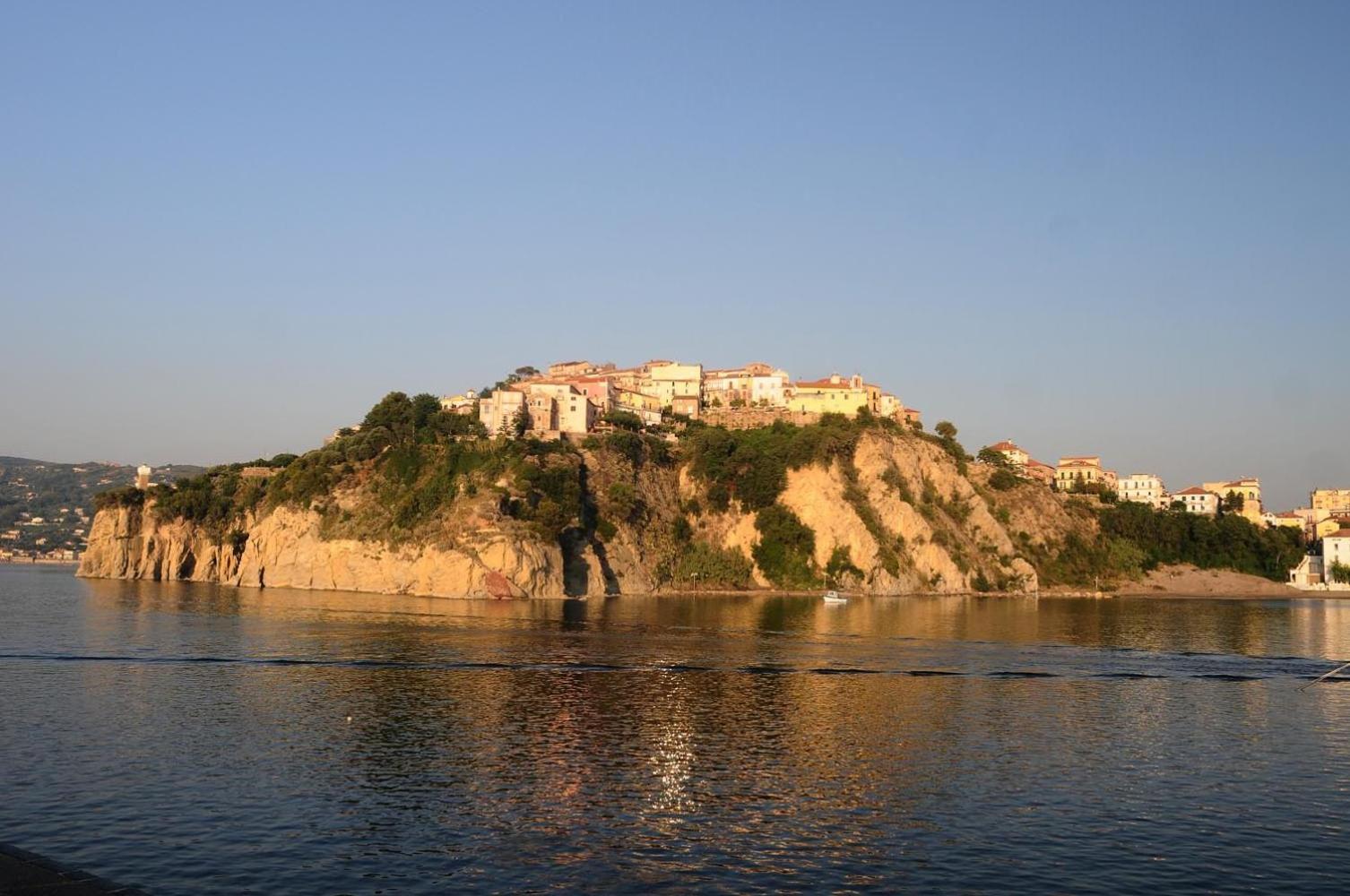 Antico Casale - Camere Con Angolo Cottura Агрополи Экстерьер фото