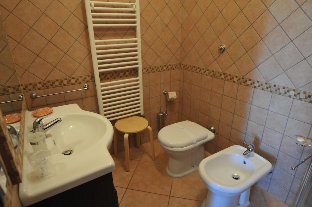 Antico Casale - Camere Con Angolo Cottura Агрополи Номер фото